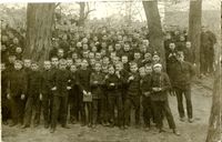 Uczniowie gimnazjum lwowskiego w 1910r