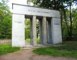 Kalisz. Cmentarz Żołnierzy Radzieckich .