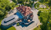 Tłokinia Kościelna , pałac .