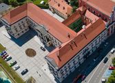 Kalisz.  Gmach Starostwa Powiatowego .