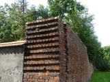 Kalisz, fragmenty murów obronnych .